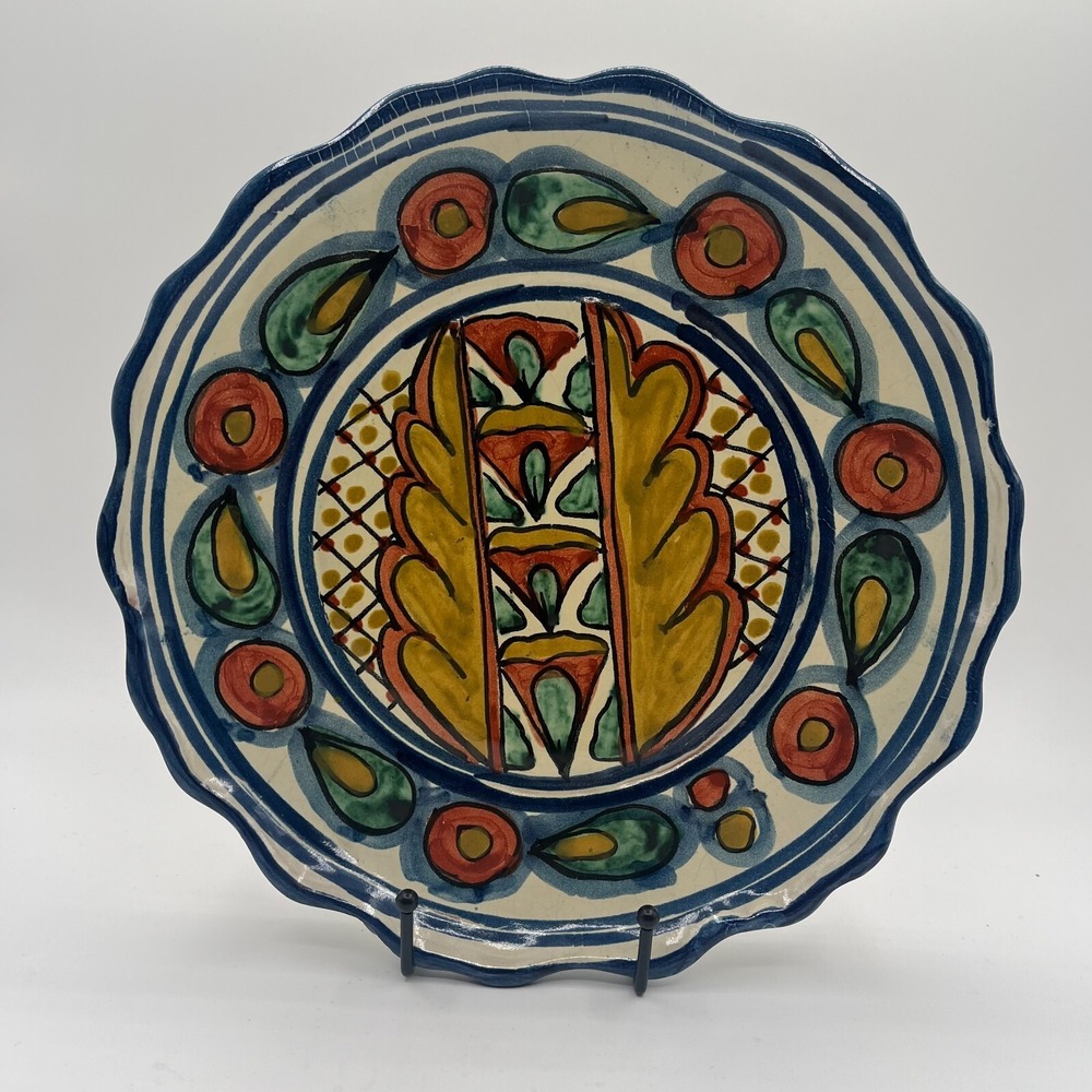 VINTAGE Mexico Talavera Hanging Wall Plate Hand Painted~scalloped edge 11"‎